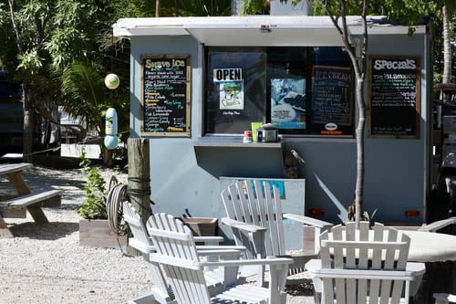 Open-Air Shopping 3 ice cream shack