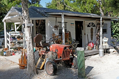 Open-Air Shopping 2