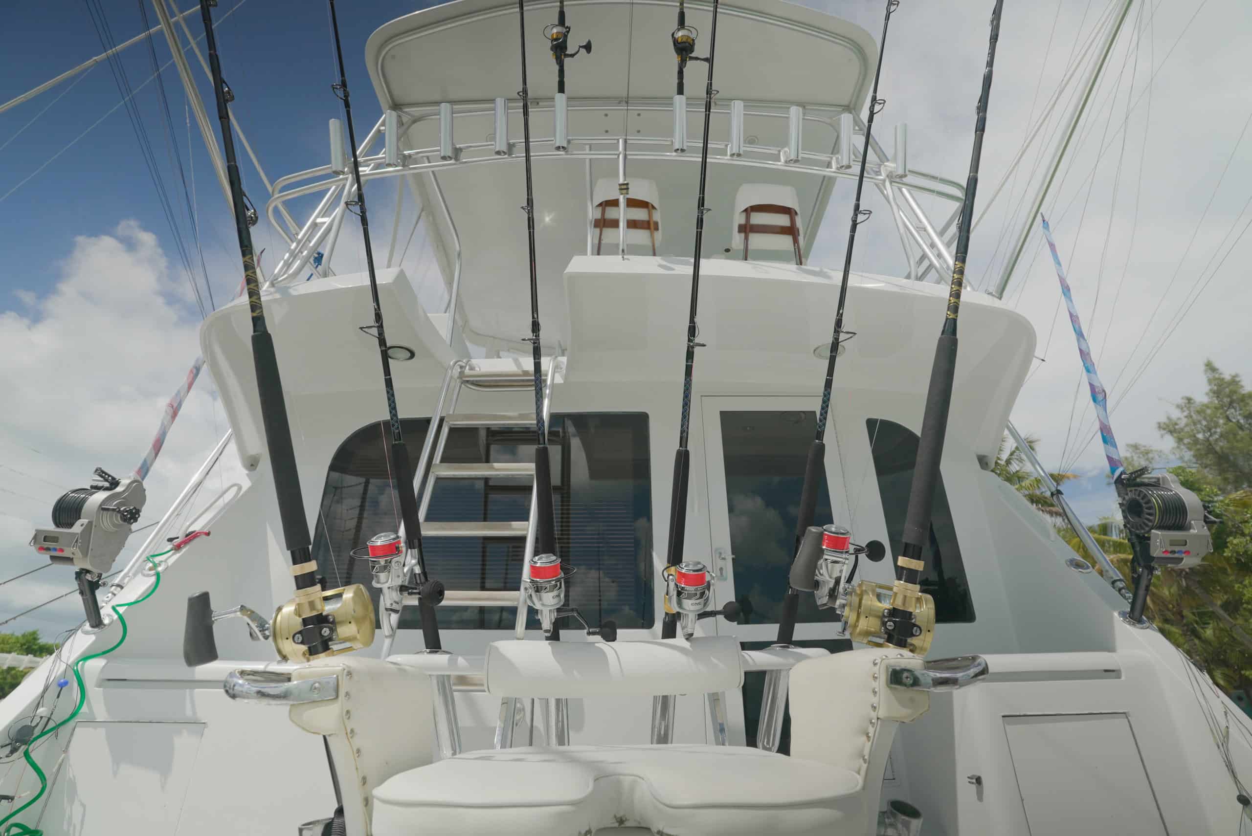 Four Aces Sportfishing and Recreation Yacht