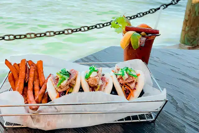 HUNGRY TARPON RESTAURANT