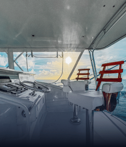 boat luxury 4 aces