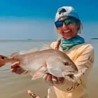 women and her catch 6