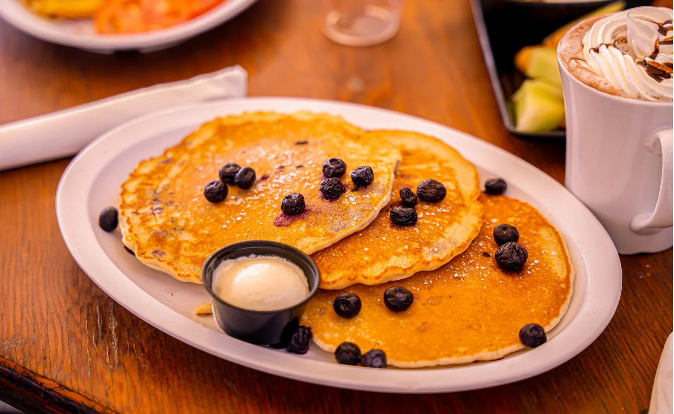 Breakfast at Hungry Tarpon Restaurant Breakfast at Hungry Tarpon Restaurant