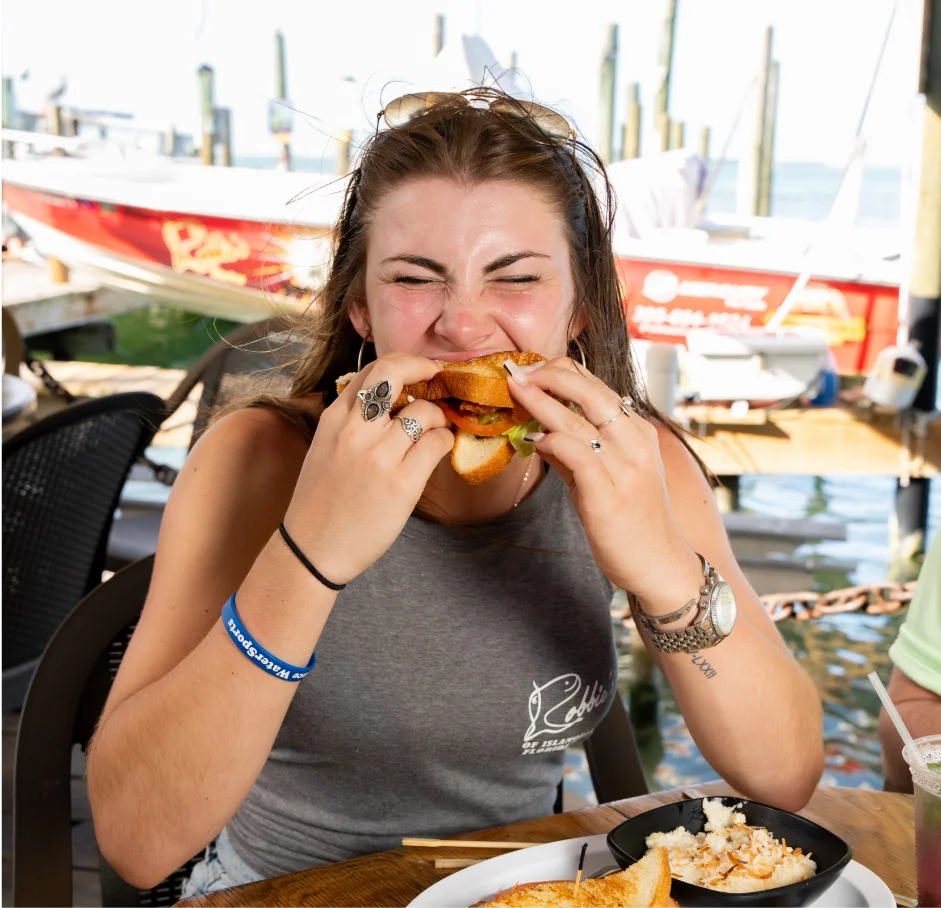 Lunch at Hungry Tarpon Restaurant Lunch at Hungry Tarpon Restaurant